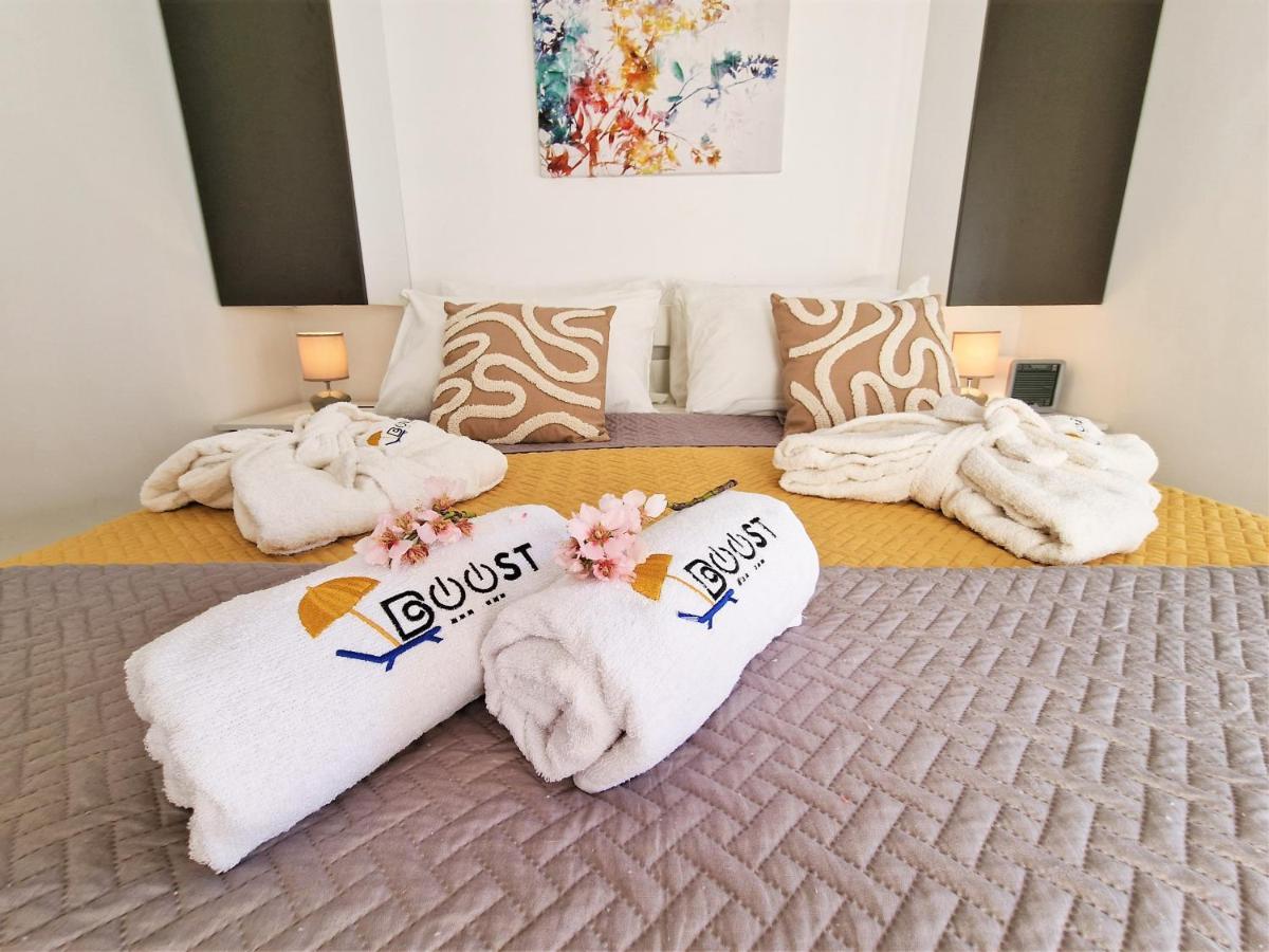 Holiday House Boost With Heated Pool Klis Zewnętrze zdjęcie