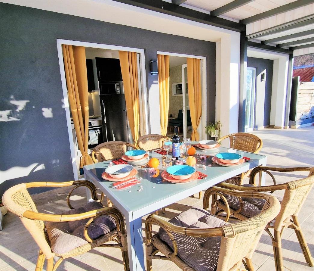 Holiday House Boost With Heated Pool Klis Zewnętrze zdjęcie